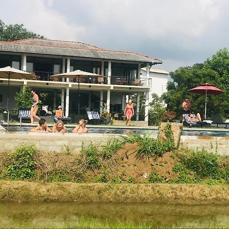 Ceylon Breeze Sigiriya Hotel Екстериор снимка