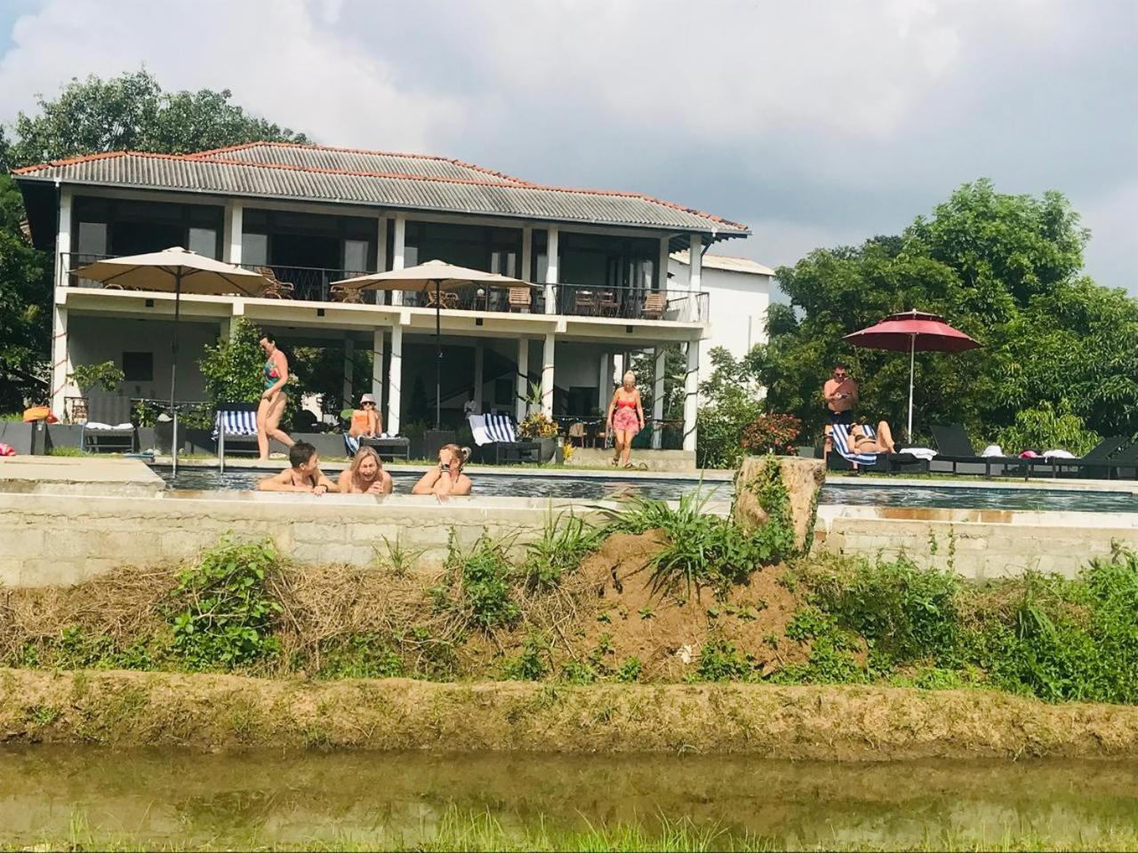 Ceylon Breeze Sigiriya Hotel Екстериор снимка